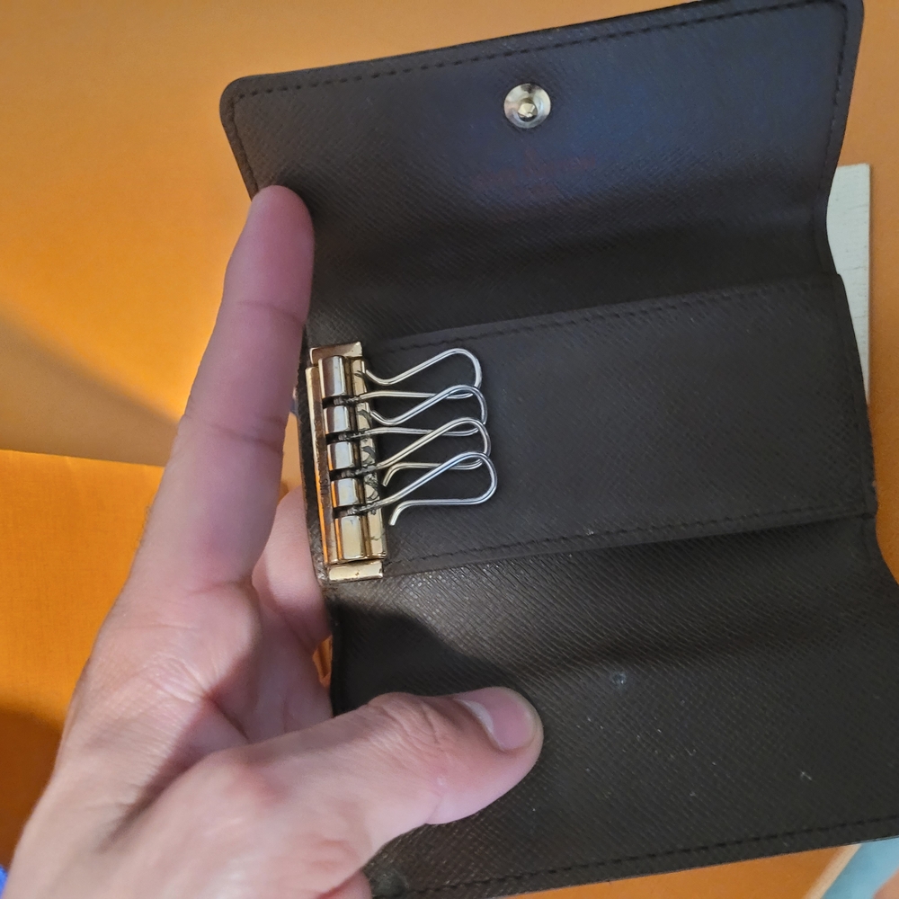 Louis Vuitton Brown Key Holder / 4 Keys